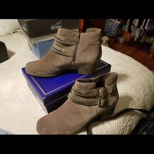 white mountain utterly bootie